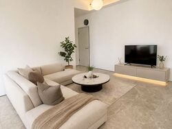 The Laurels (D9), Condominium #557572501